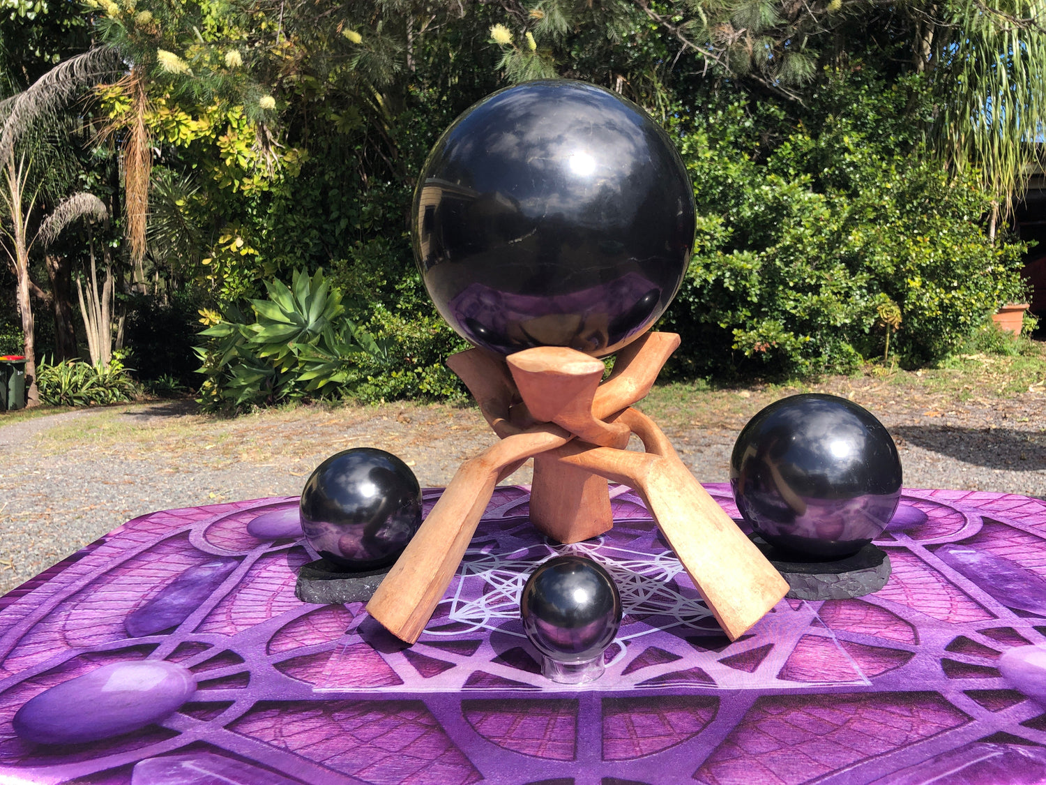 Shungite Spheres